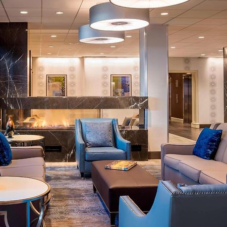 Four Points By Sheraton Norwood Conference Center Екстериор снимка