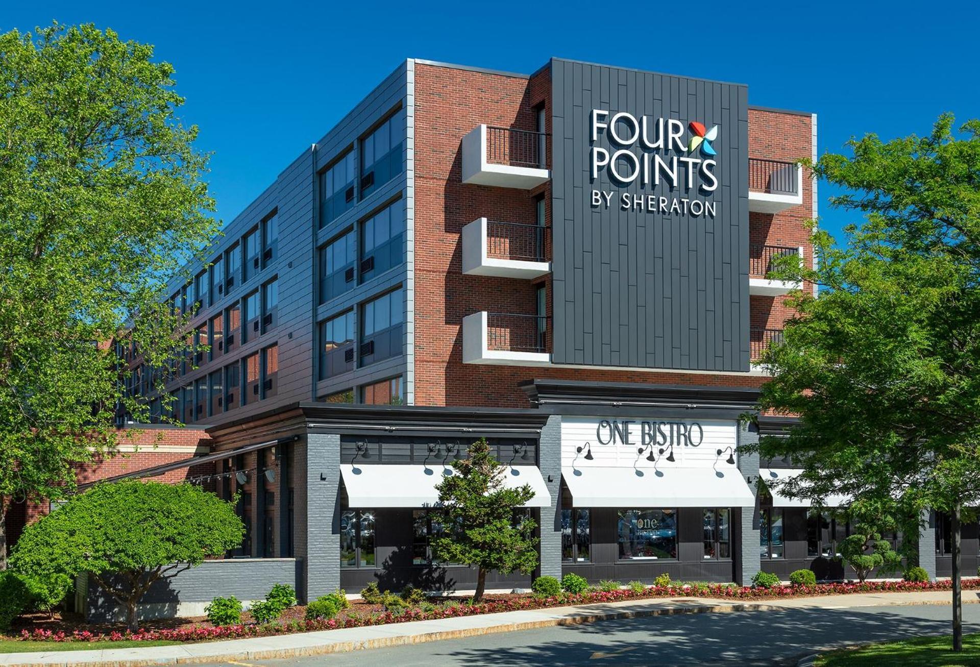 Four Points By Sheraton Norwood Conference Center Екстериор снимка